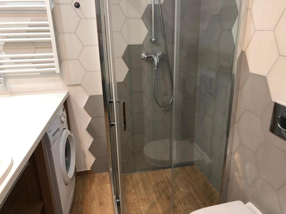 Prywatny Apartament W Hotelu A46 - 365Pam Сарбиново Экстерьер фото